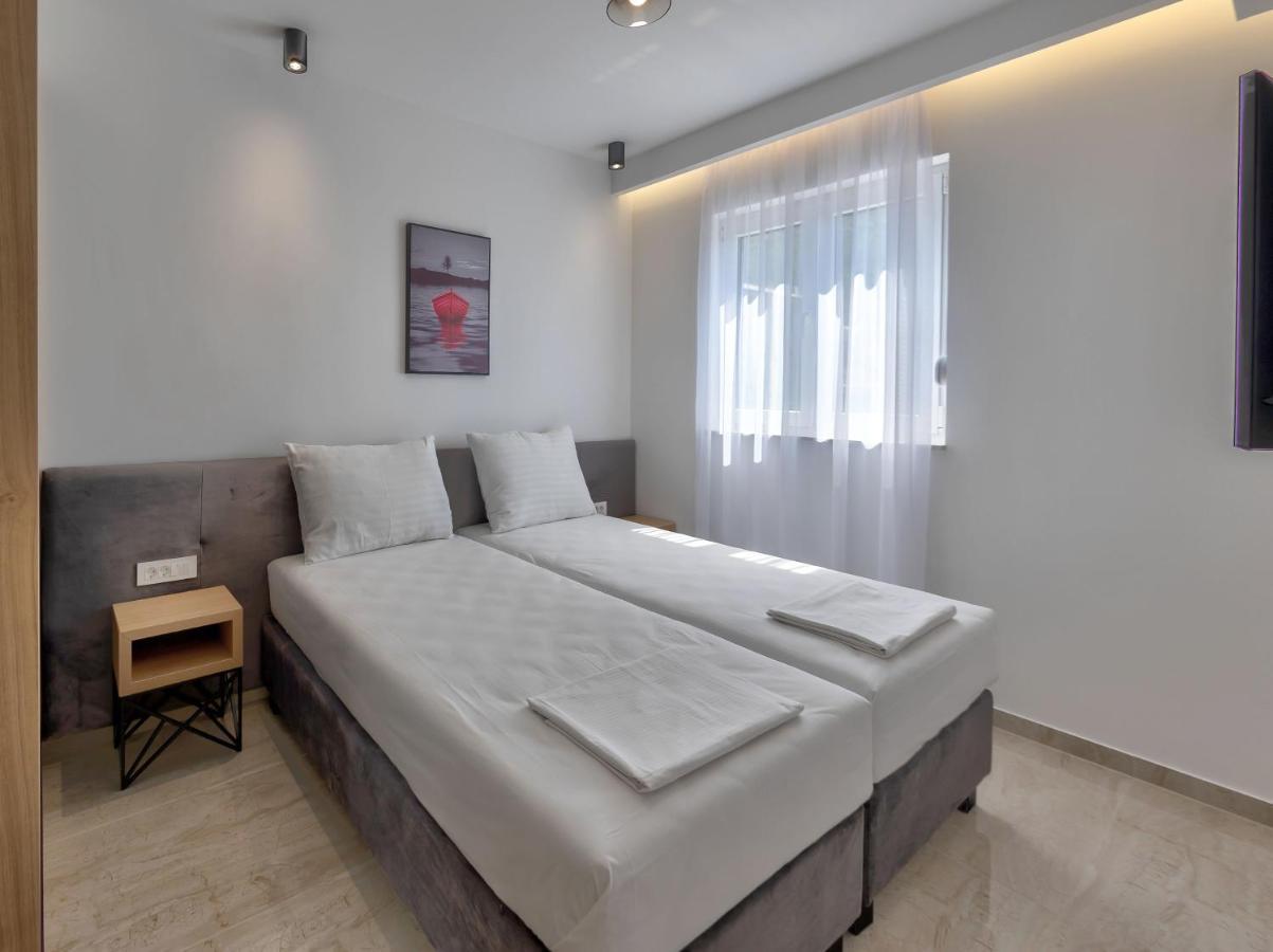 Apartments Amare Промайна Екстер'єр фото